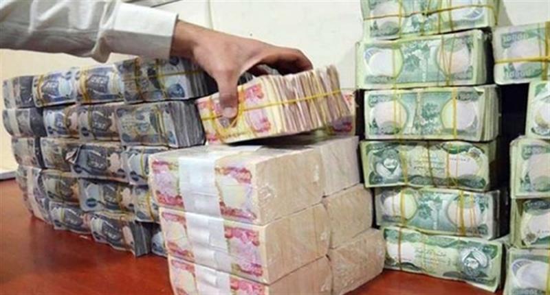 95 تريليون دينار خارج المصارف.. مستشار حكومي يحذر من 
