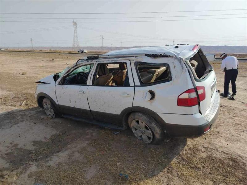 مقتل ثلاثة أشخاص وإصابة ستة آخرين في حادث سير